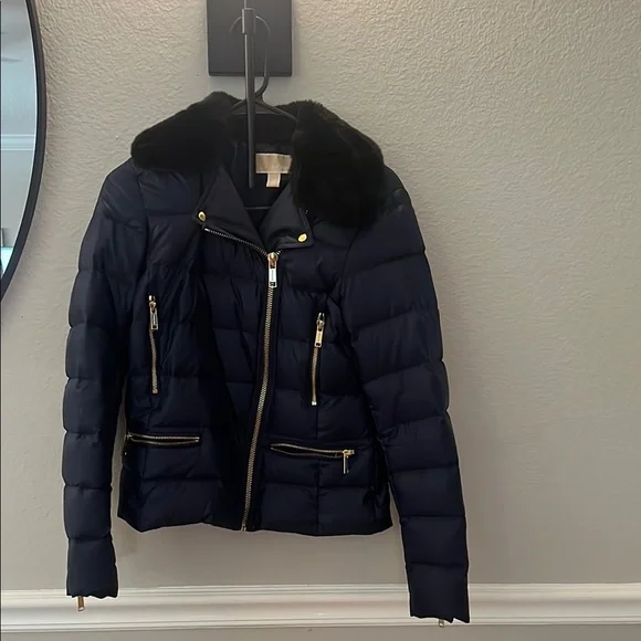 Michael Kors Navy Blue Puffer Jacket with Gold Accents - Picture 4 of 8